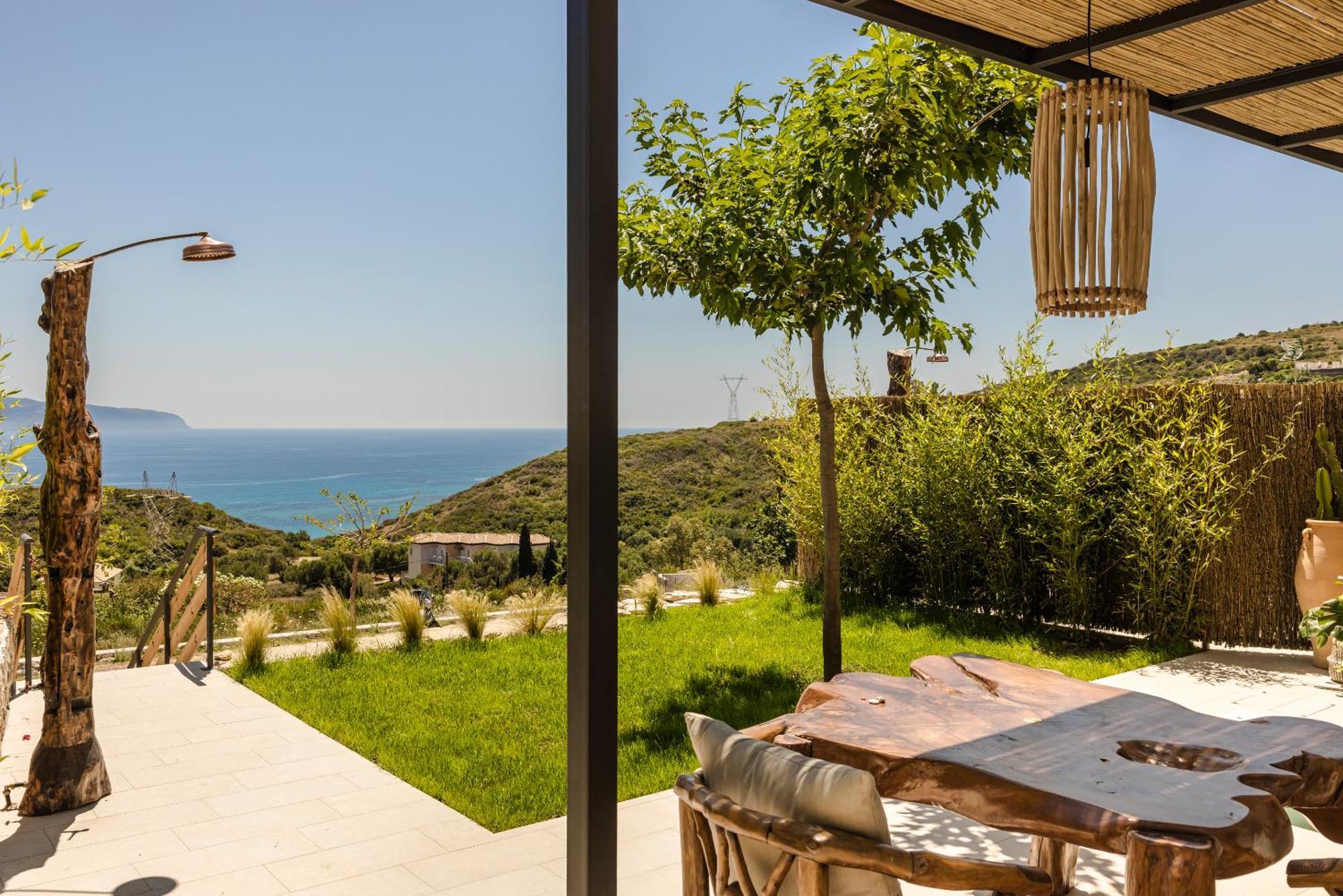 Hilaritas Luxury Suites Sea View, Private Pool & Jacuzzi Paradise Ratzaklíon Exteriör bild